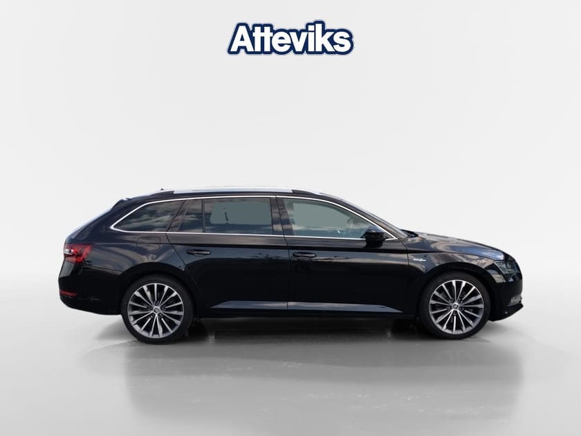 Bild 2 av Škoda Superb Kombi 2.0 TSI 272 HK 4x4 L&K PANORAMA P-VÄRMARE LÄDER DR