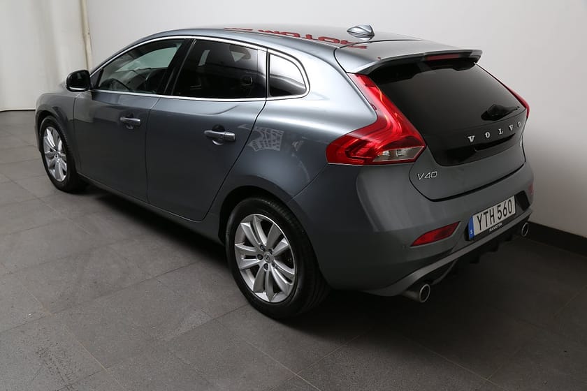 Bild 5 av Volvo V40 D3 150hk R-Design Edition Aut Kamera Navi Teknikpaket