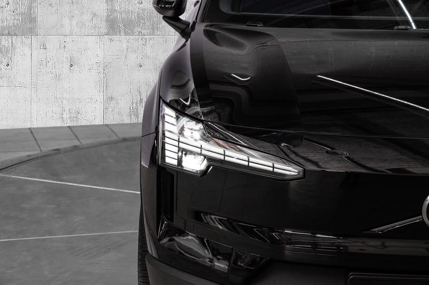 Bilde 4 av Volvo EX30 Twin Motor Performance El. Plus 428Hk Harman/Kardon