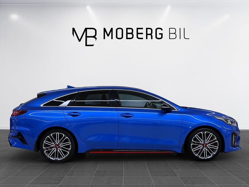 Bild 5 av Kia ProCeed GT 1.6 T-GDI 204hk B-Kamera JBL Alcantara Navi 2 års garanti!