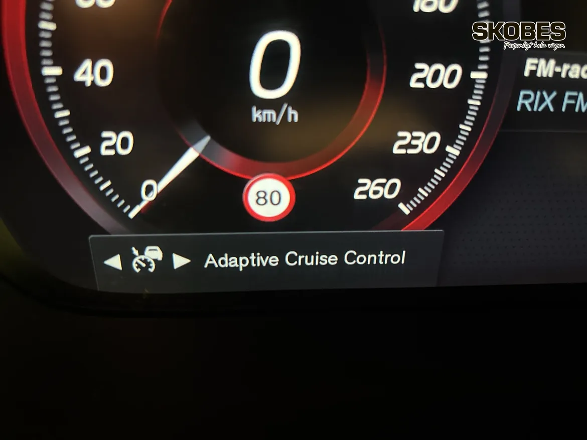 Volvo V90