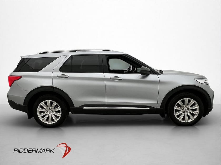 Bild 4 av Ford Explorer Plug-In Hybrid Platinum 7-Sits Pano B&O Drag