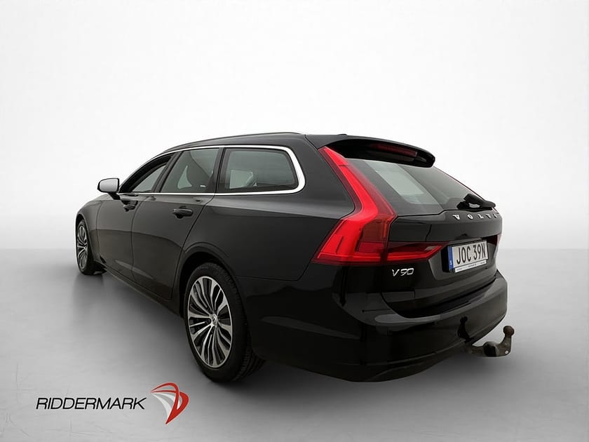 Bild 5 av Volvo V90 D3 Momentum Värmare VOC Navi P-Sensorer Drag
