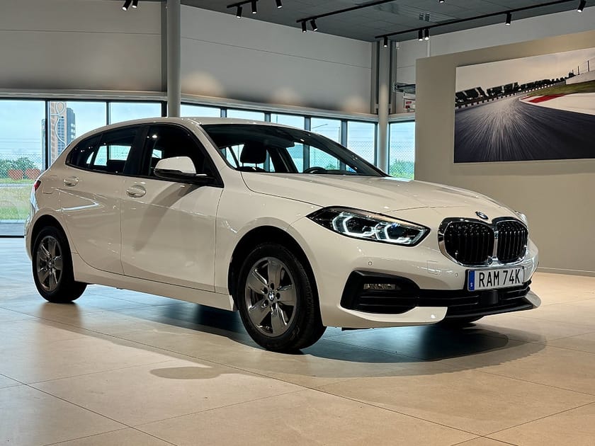 Bild 3 av BMW 118i Advantage PDC Bluetooth Farthållare