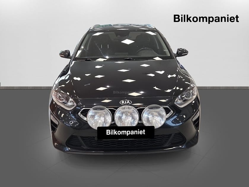 Bild 2 av Kia Ceed Sportswagon 1.4 T-GDI DCT (Vinterhjul, Dragkrok, Mkv)