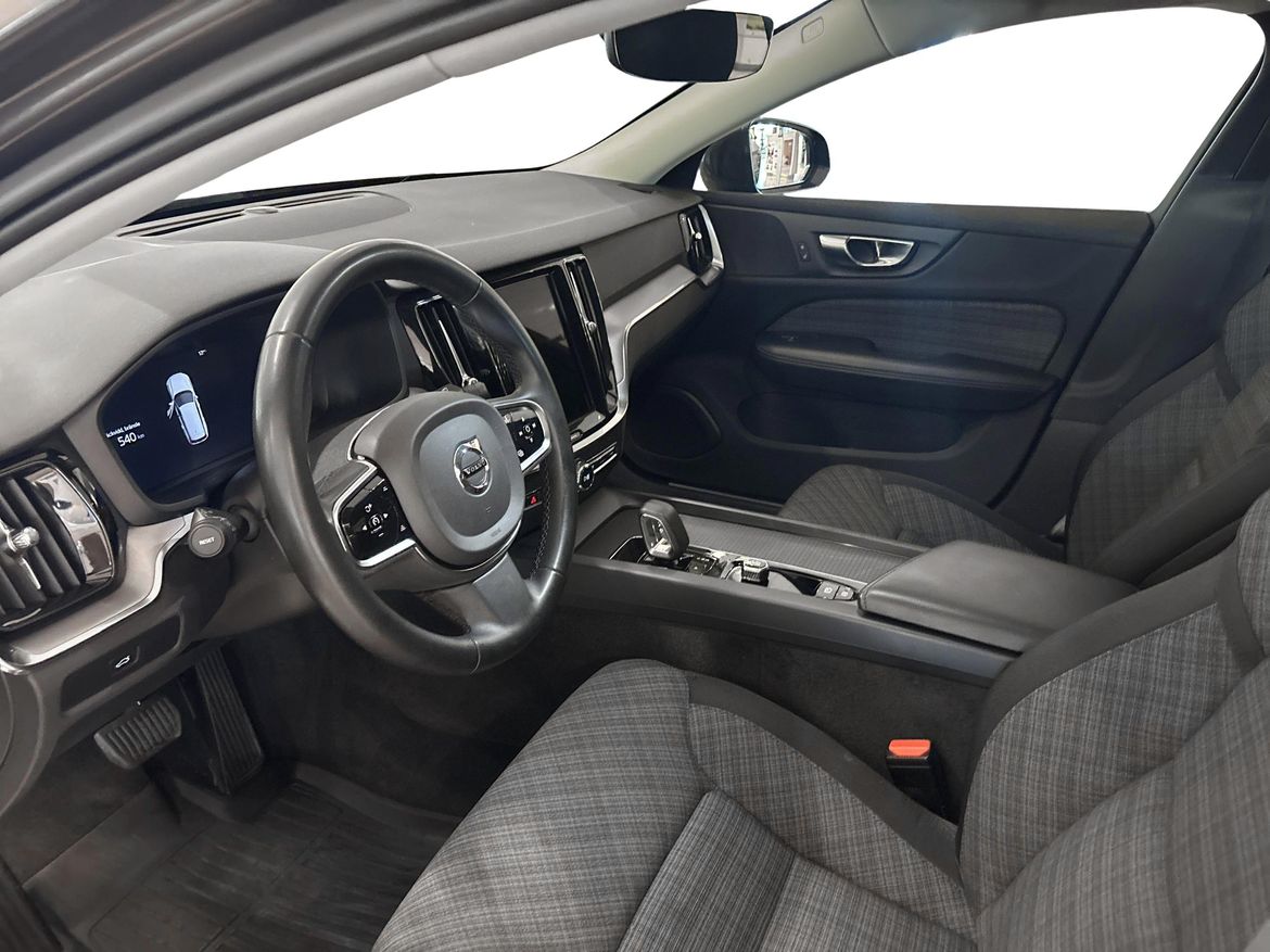 Volvo V60 2023 - miniatyr 6