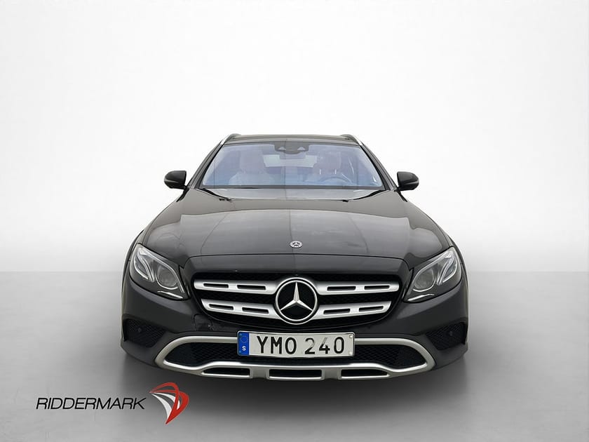 Bild 2 av Mercedes-Benz E 220 d 4MATIC All-Terrain Wide Pano Burmester Läder