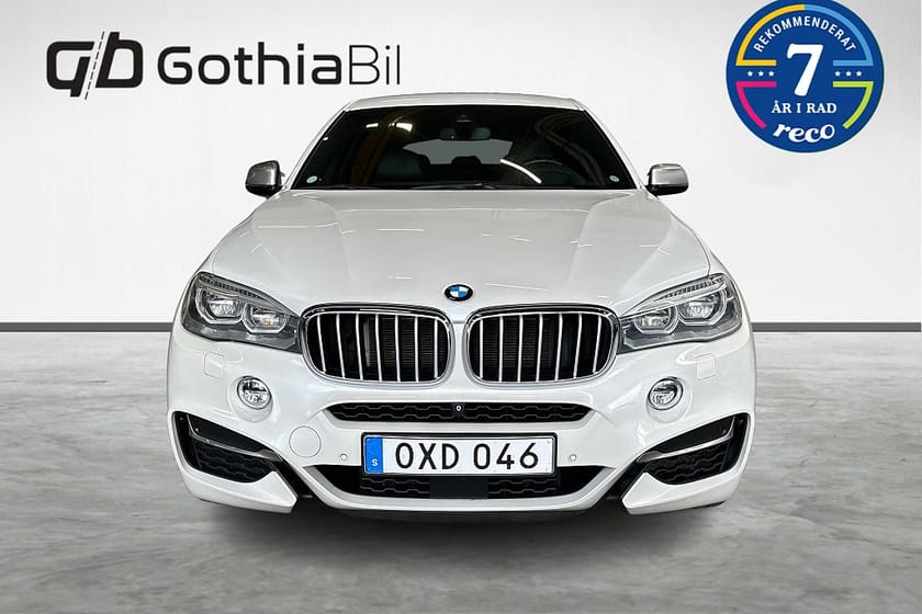 Bild 2 av BMW X6 M50d Aut M Sport HUD Värmare Navi Pano Drag Läder Nybes