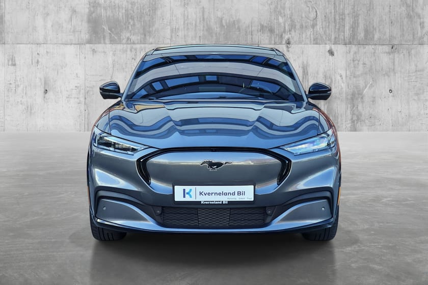 Bilde 2 av Ford Mustang Mach-E Long Range AWD | Krok | | Panorama