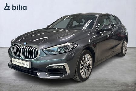 BMW 118i Aut Luxury line | Backkamera | Laddplatta | Farthållare