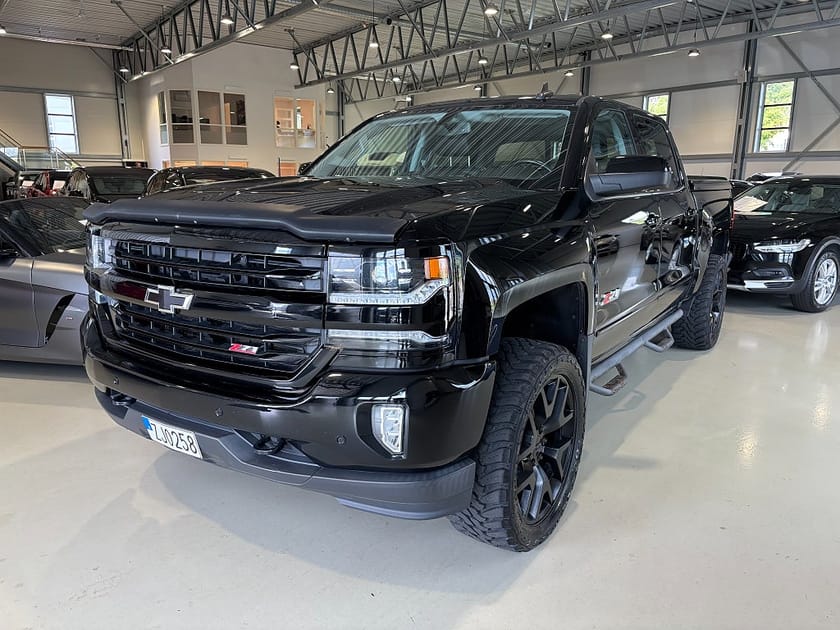 Bild 1 av Chevrolet Silverado 1500 Crew Cab 6.2 V8 E85 4WD Hydra-Matic/ Z71 /BOSE