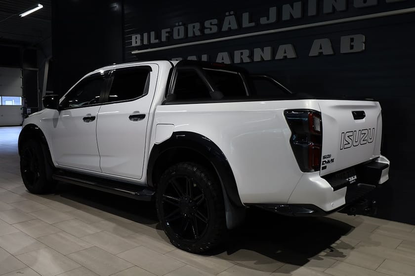 Bild 4 av Isuzu D-Max Crew Cab XRX 1.9 CNG 4WD Värmare/Flaklock/Skärmbreddare
