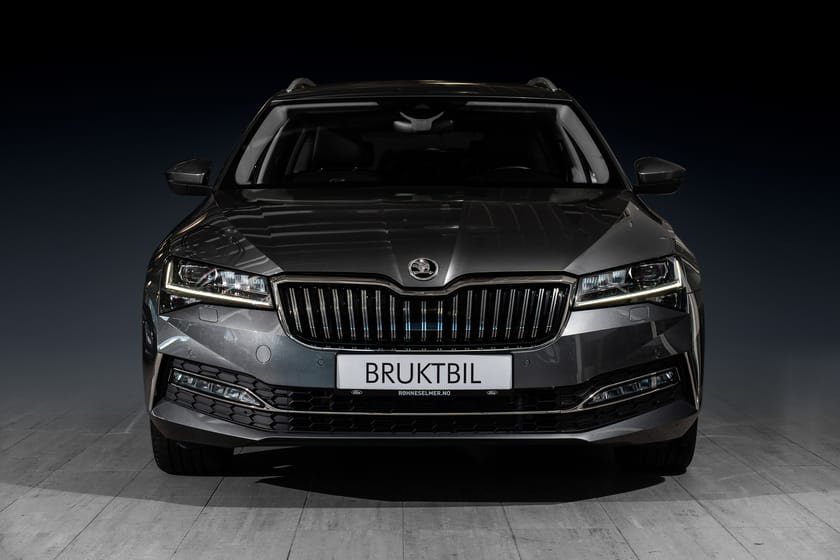 Bilde 3 av Škoda Superb Stasjonsvogn 2.0 TDI 200hk 4x4 L&K Webasto | Matrix | Krok | Canton