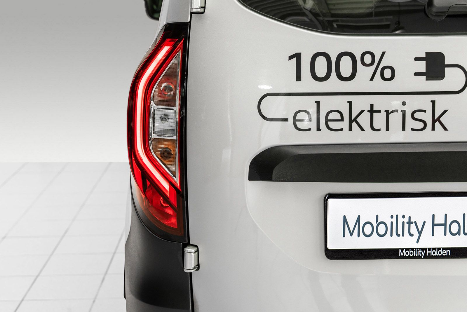 Renault Kangoo E-Tech, 122hp, 2022