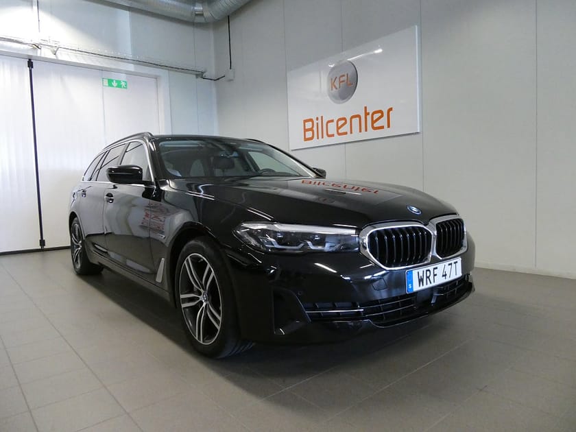 Bild 4 av BMW 530e xDrive Touring Aut-Drag-Kamera-Skinn-Navi-Värmare-SoV