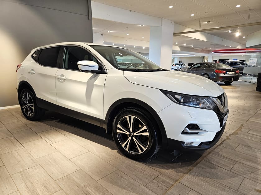 Bild 4 av Nissan Qashqai 1.3 DIG-T DCT 160hk Aut | V-hjul Navi Drag