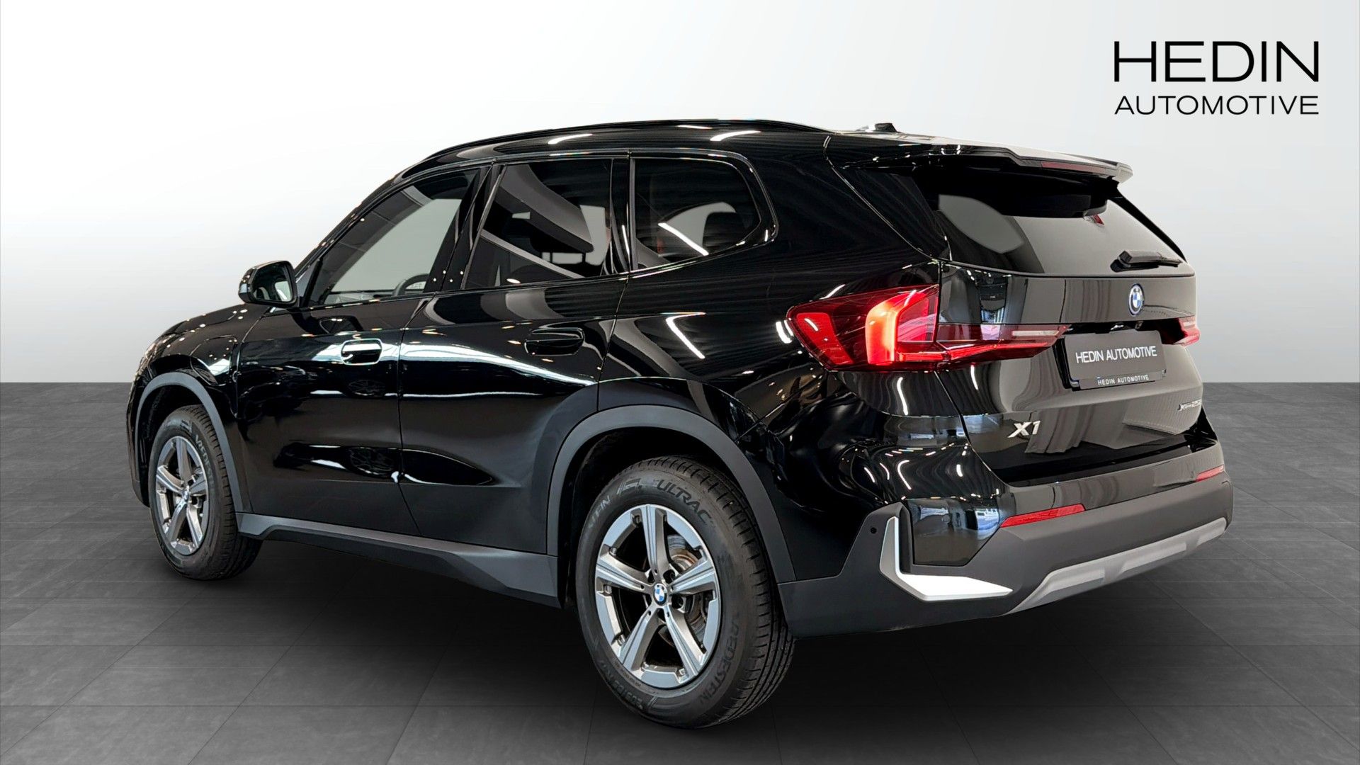 BMW X1 xDrive25e Rattvärme Tonade Drag 2026, photo 2/10
