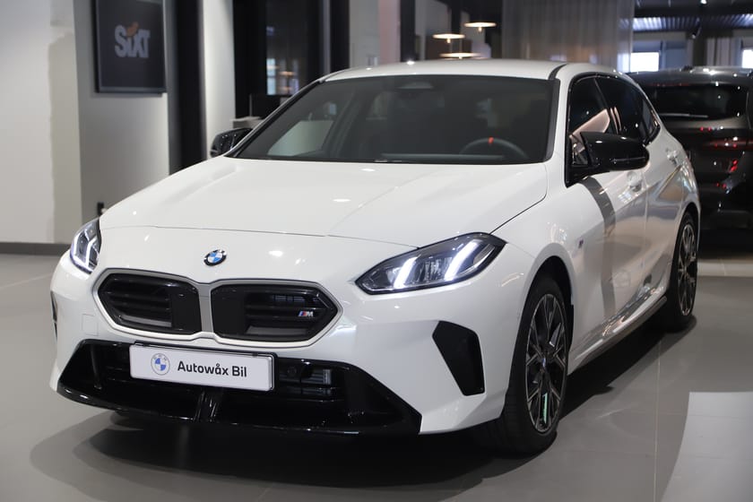 Bild 2 av BMW M135 xDrive *PRIVATLEASINGKAMPANJ 2ÅR*