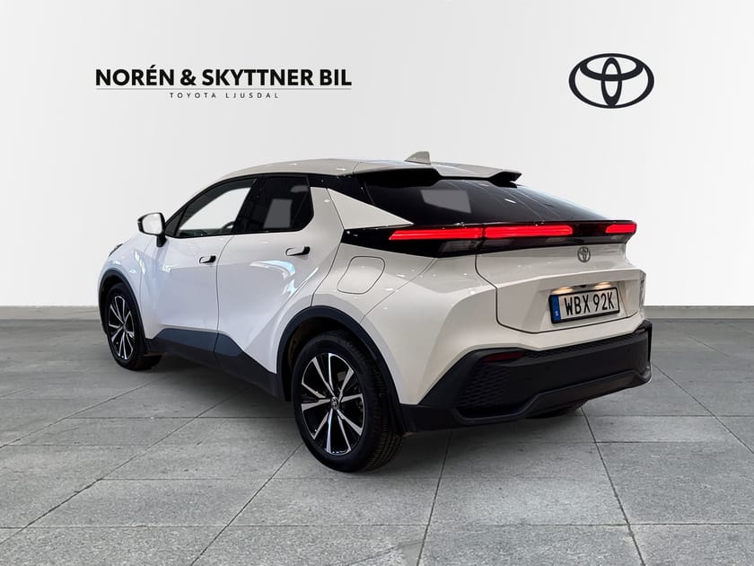 Bild 3 av Toyota C-HR Hybrid 1.8 Style Teknikpaket /Vhjul