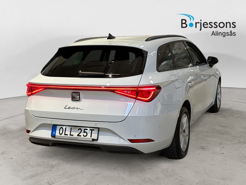 Bild 3 av SEAT Leon Sportstourer Style TSI 150hk Drag/Värmare/Backkamera