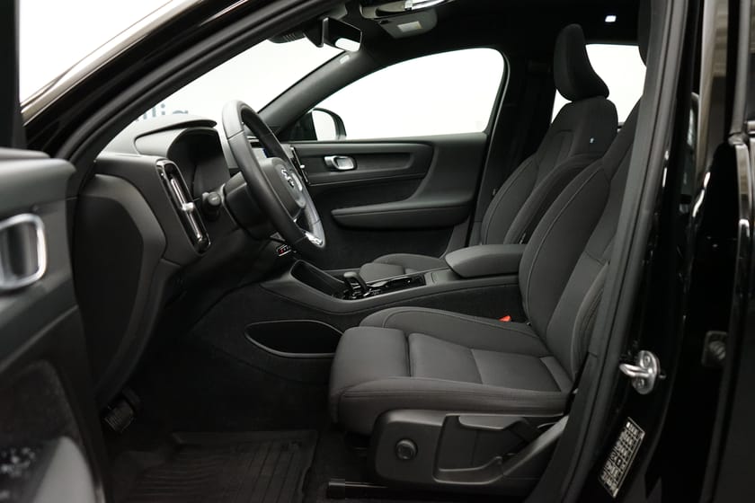 Bild 5 av Volvo C40 Recharge Single Motor Core Edition, Ränta 2,95%, Navigation, Panoramaglastak ej öppnb