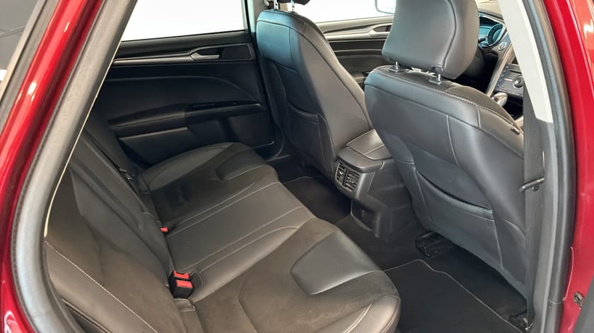 Bild 5 av Ford Mondeo Kombi Bi-turbo Powershift 210hk