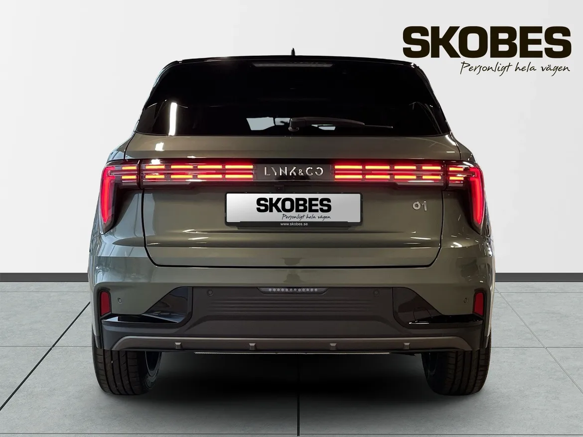 Lynk & Co 01 PHEV