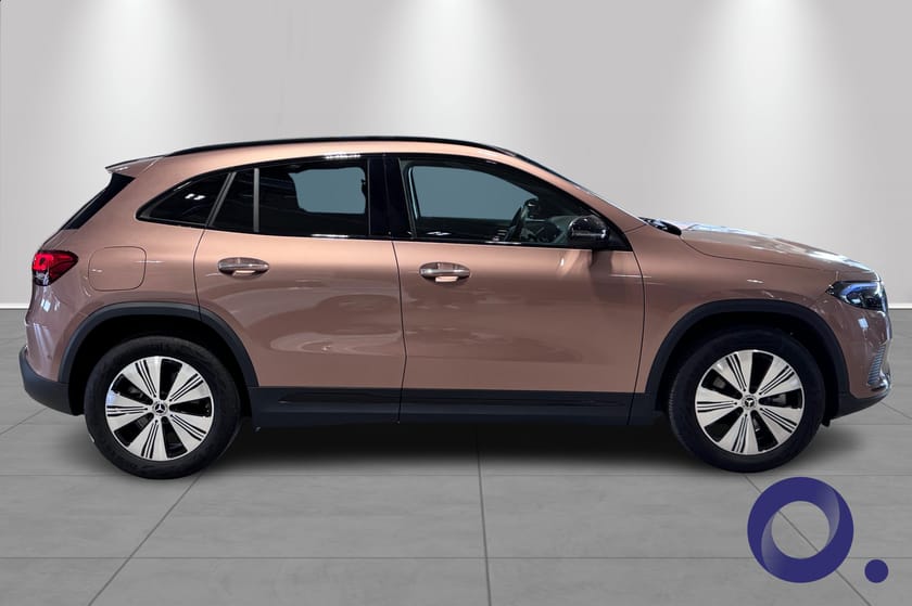 Bilde 3 av Mercedes-Benz EQA 300 4MATIC / MEMORY / ADAPTIV CRUISE / GODT UTSTYRT! /