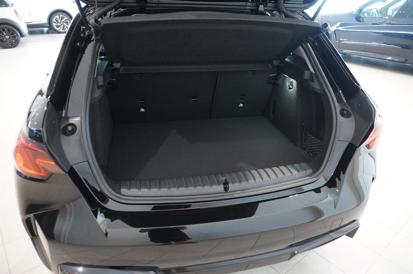 Bild 5 av BMW 120 Automat Navigation Rattvärme Tonade Rutor Pl 3495 -
