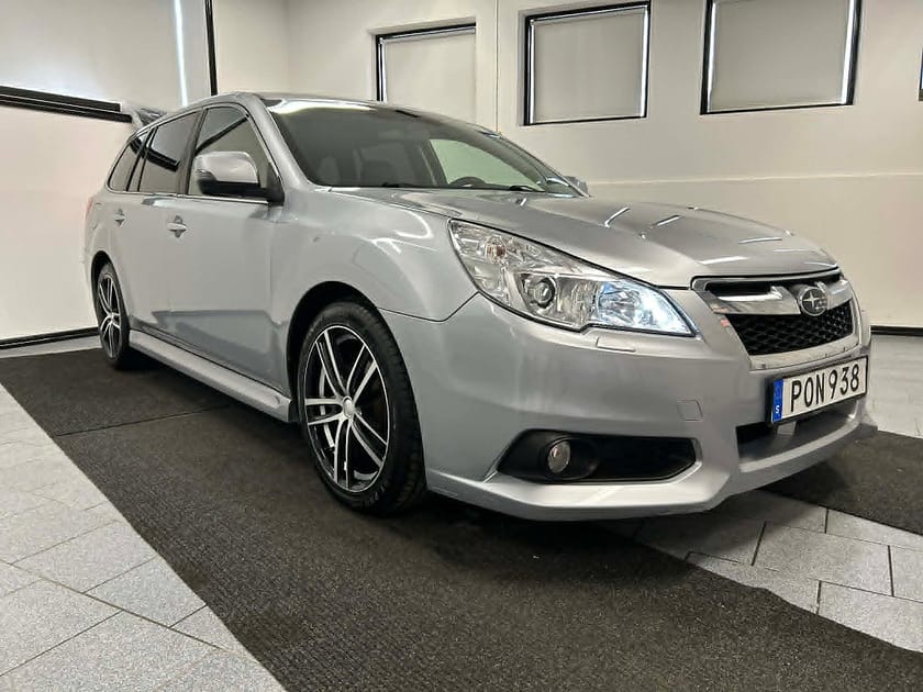Bild 3 av Subaru Legacy Wagon 2.5 CNG 173 hk 4WD Lineartronic Drag S/V Nyservad