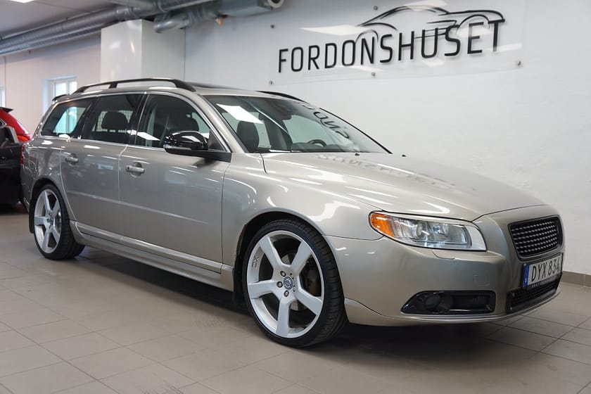 Bild 5 av Volvo V70 D2 GEARTRONIC MOMENTUM | "R-DESIGN-STYLE" | SE SPEC.
