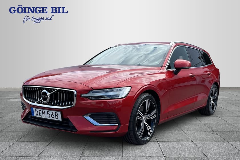 Bild 1 av Volvo V60 Recharge T6 Ins Expr Drag/ 19"/ Skinn/ H/K/ Värmare/ Navi/ Kamera/ Tonade rutor