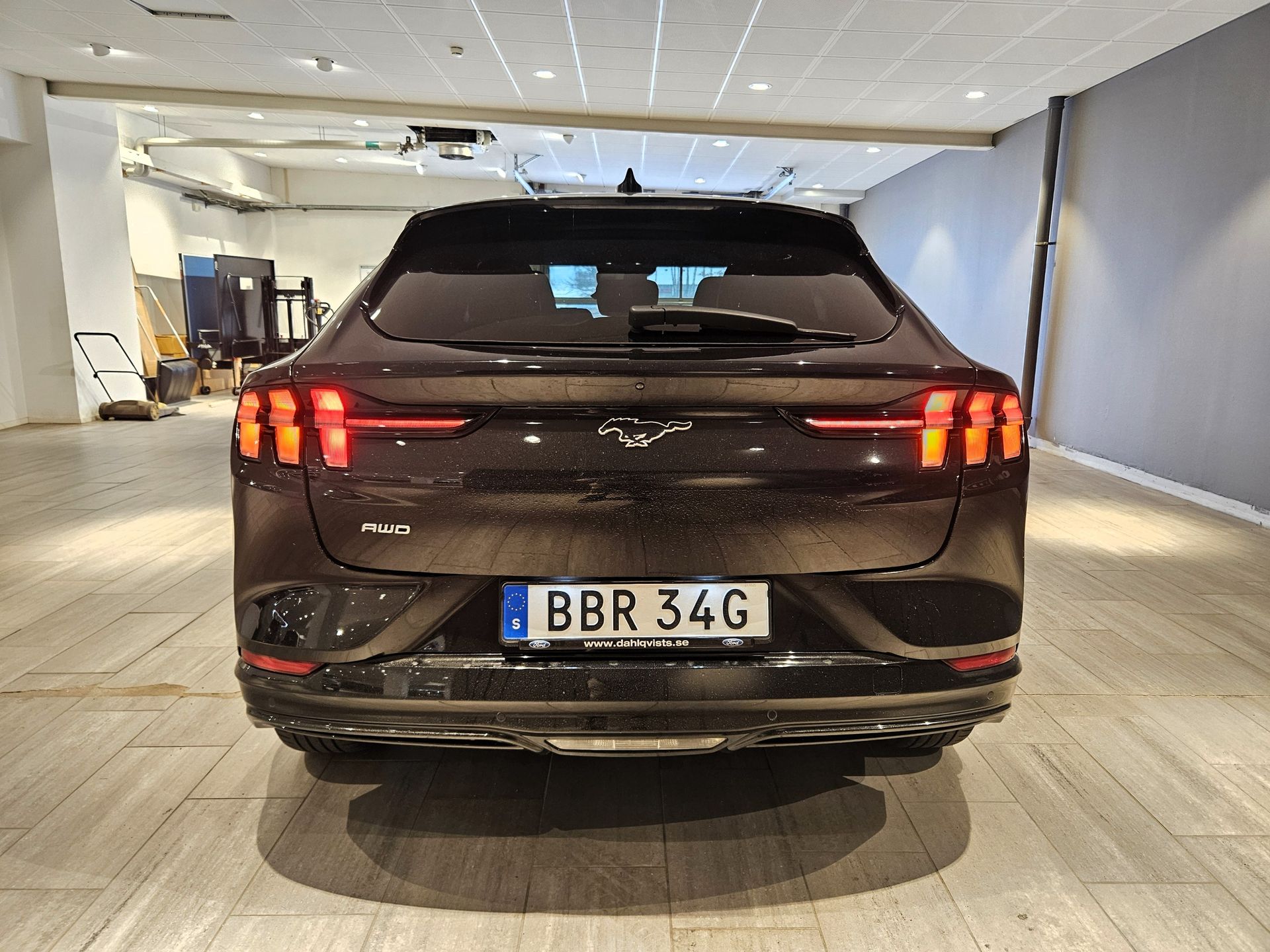 Ford Mustang Mach-E 2022, bild 7/10