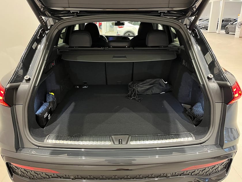 Bild 5 av Audi Q5 e-hybrid quattro S Line 367 hk