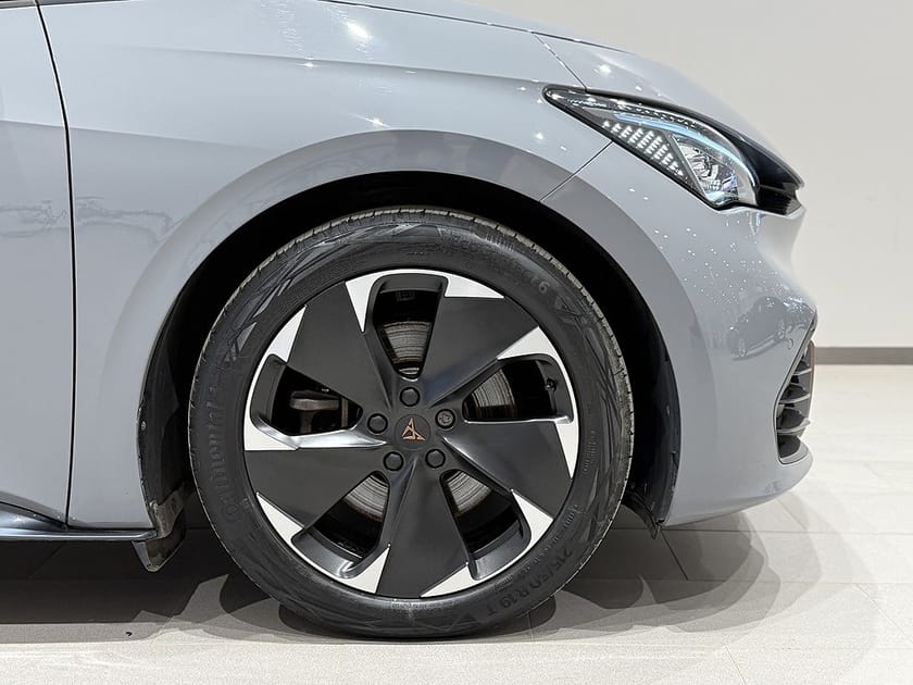 Bild 4 av CUPRA Born e-boost 58 KWH | Keyless | B-Kamera