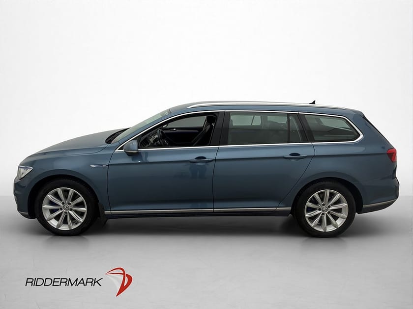 Bild 5 av Volkswagen Passat Variant GTE 218hk Värmare P-Sensorer CarPlay Drag