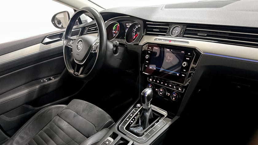 Bild 3 av Volkswagen Passat Variant GTE 1.4 TSI ACT DSG Sekventiell, 218hk,