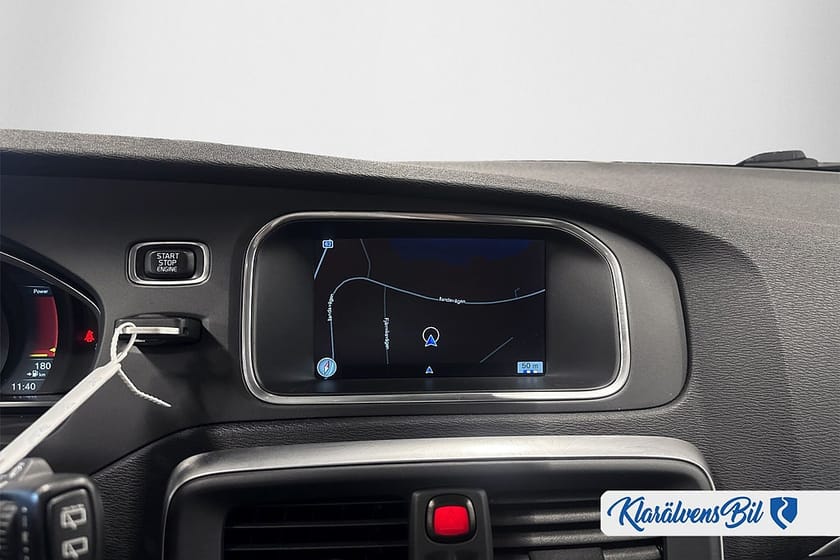 Bild 5 av Volvo V40 D2 Momentum (115hk) Dieselvärmare VoC Navigator Pdc