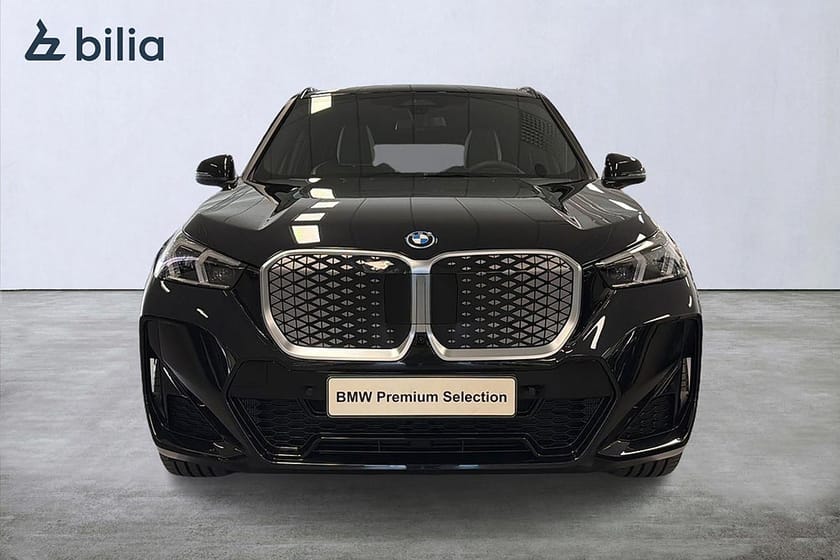 Bild 5 av BMW iX1 xDrive30 xDrive 30 M-sport | DEMOBIL | Travel | Panorama