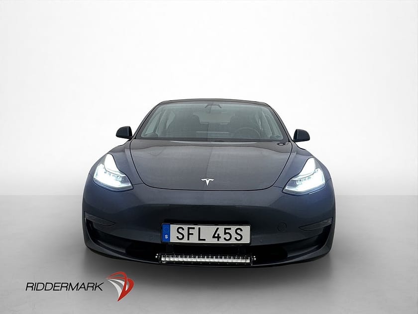 Bild 3 av Tesla Model 3 Long Range AWD Drag Värmepump LED-ramp 440hk