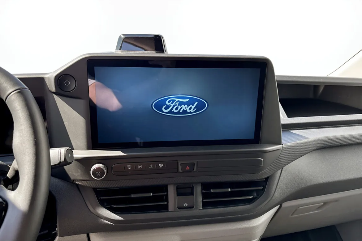 Ford E-Transit Custom 340 AWD