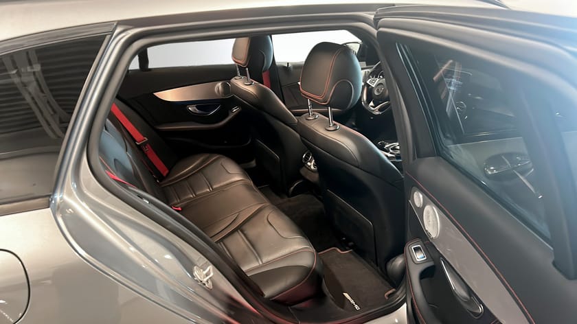 Bild 5 av Mercedes-Benz C 450 T AMG 4MATIC 4MAT  / Burmester / 360°