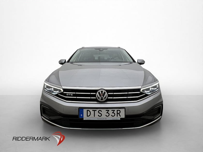 Bild 2 av Volkswagen Passat Sportscombi GTE Executive Cockpit Kamera Navi Dragkrok