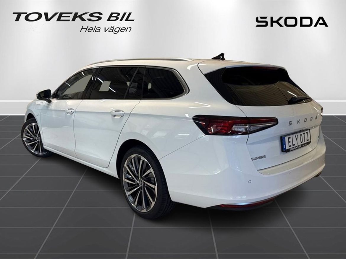 Škoda Škoda Superb iV Kombi — bild 5