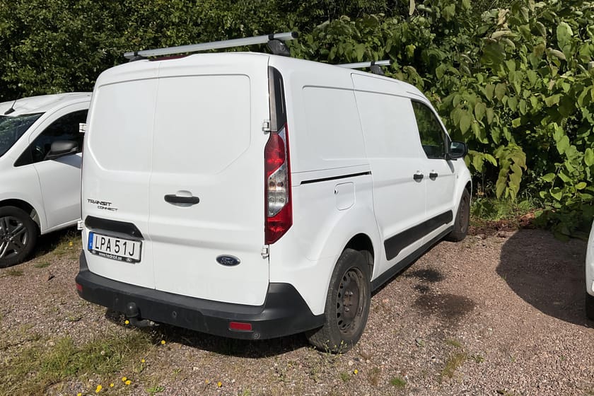 Bild 3 av Ford Transit Connect 210 LWB EcoBlue (100hk) Reparationsobjekt