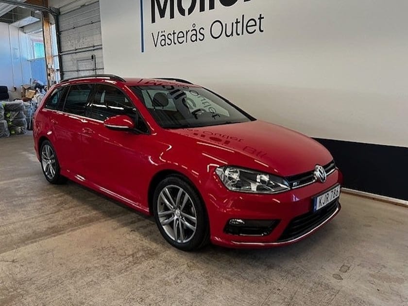 Bild 1 av Volkswagen Golf Sportscombi 1,4 TSI 140hk R-line Drag Backkamera
