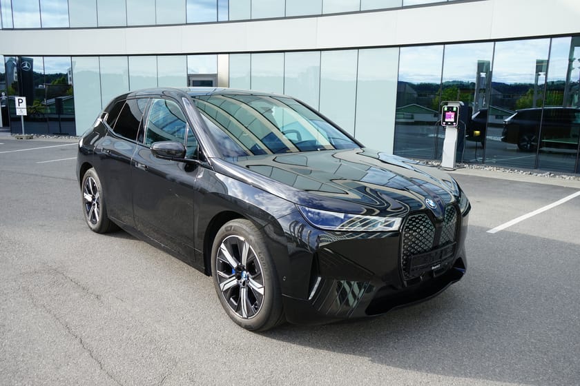 Bilde 3 av BMW iX xDrive50 / mye utstyr !