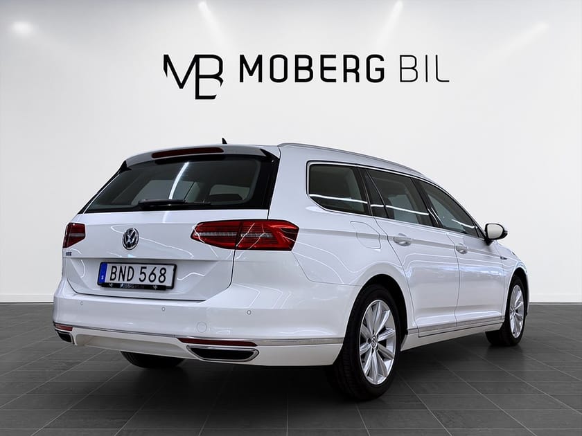 Bild 5 av Volkswagen Passat Variant GTE SC 218hk Alcantara P-värmare fjärr