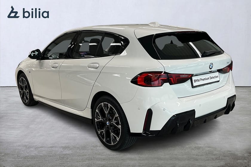 Bild 2 av BMW 120 Aut M-Sport Design | Backkamera | Navi | 18" | Farth.