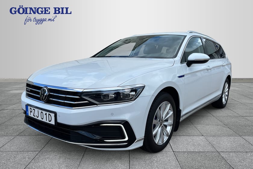 Bild 1 av Volkswagen Passat Sportscombi GTE 1.4 TSI Drag/ Värmare/ Carplay/